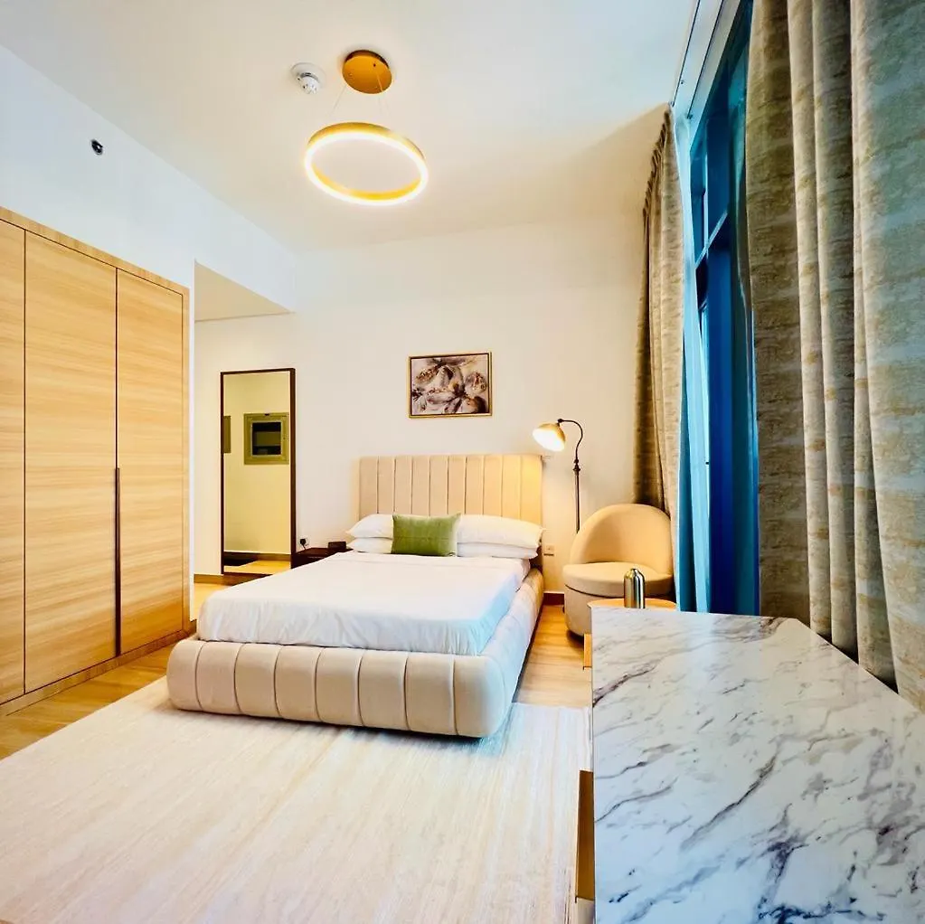 Cozy Studio Jvc Dubai, Short Drive To Dubai Marina, Jbr, Downtown Dubai