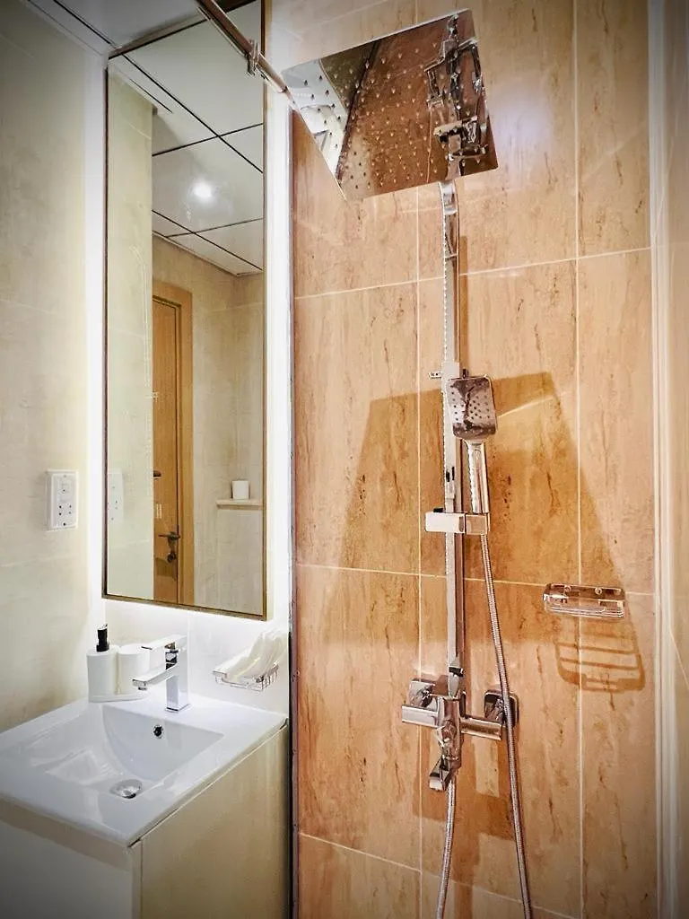Apartment Cozy Studio Jvc Dubai, Short Drive To Dubai Marina, Jbr, Downtown Dubai